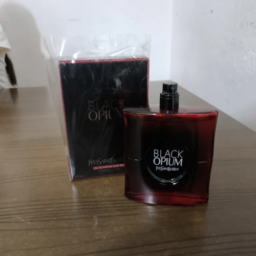 Yves Saint Laurent Black Opium Over Red (Saldo)