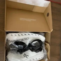 On Cloudsurfer - Tenis Deportivos UNISEX