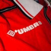 Manchester United 1998 Beckham #7 - Jersey Fut Retro Manga Larga