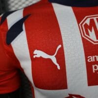img_0080 Jersey Chivas local 25-26 PUMA