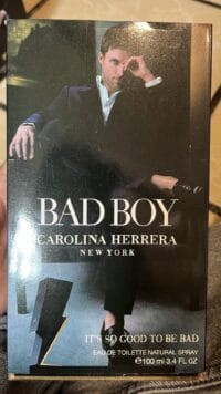 9c4bacb0-0dc1-426c-9993-1a6a21de9115 BAD BOY EDT 100ml - It's So Good To Be Bad
Hombre