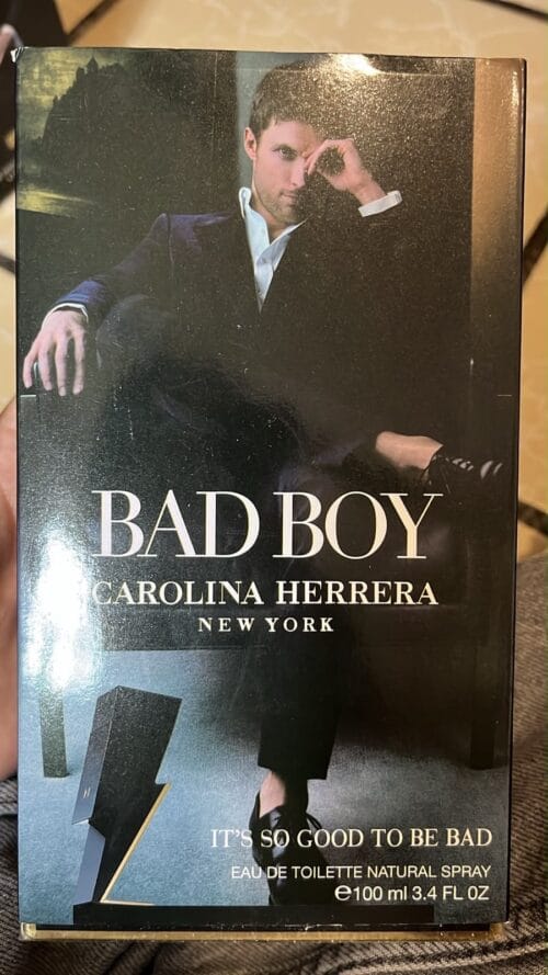 9c4bacb0-0dc1-426c-9993-1a6a21de9115 BAD BOY EDT 100ml - It's So Good To Be Bad
Hombre
