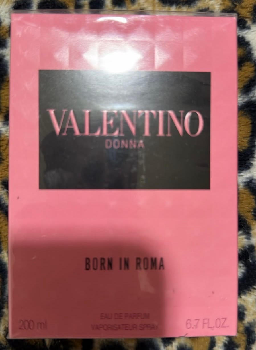 dabf35b5-71c0-4913-883a-03f03cfb551d VALENTINO DONNA BORN IN ROMA EDP 200ml / 6.7 FL.OZ-mujer
